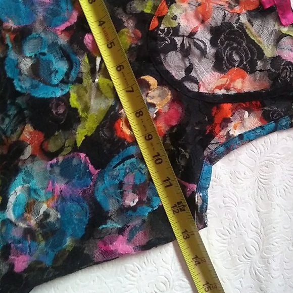 Almost Famous Sheer Lace Mesh Floral Print Top - Picture 4 of 8